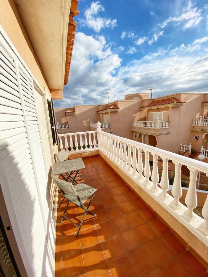 Hugo'S Holiday Apartment In Costa Del Silencio Arona  Exterior foto